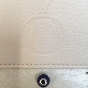 Pandora Essence Peace Bead